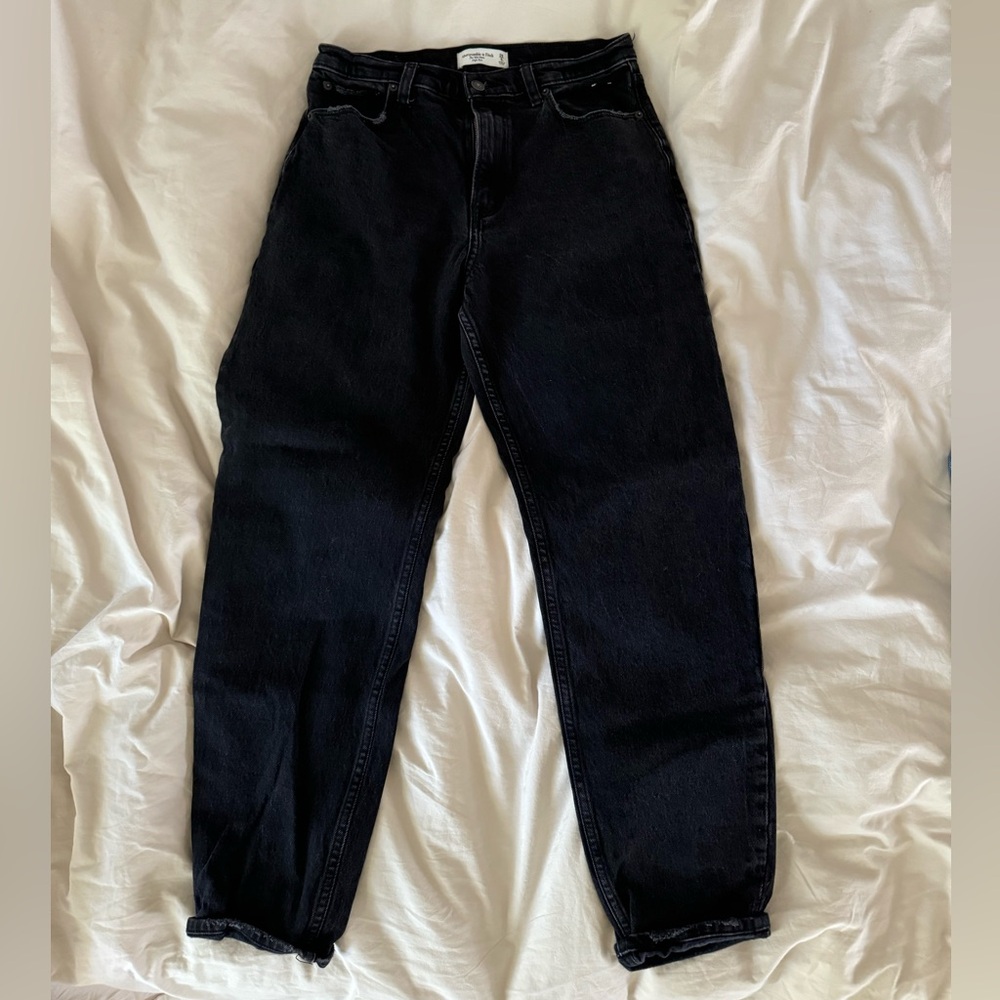Abercrombie black jeans “the 80s mom high rise) size 28/6 long